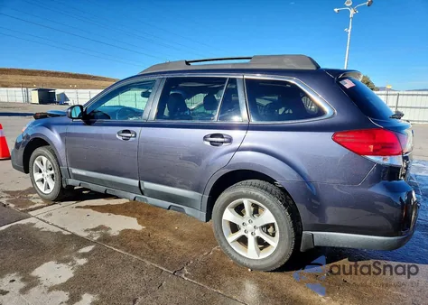 2013 Subaru Outback 2.5I Premium z USA, uszkodzony, nr VIN 4S4BRCCC6D3238988